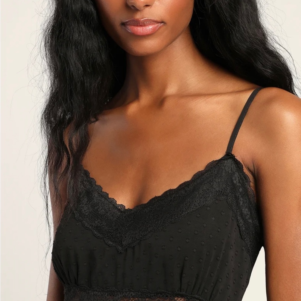 Dot Your Love Black Lace Pleated Midi Dress . Small - Picture 3 of 3
